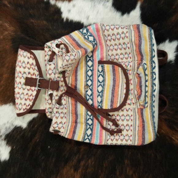 Boho mini backpack with adjustable straps and small front pocket - Picture 2 of 8